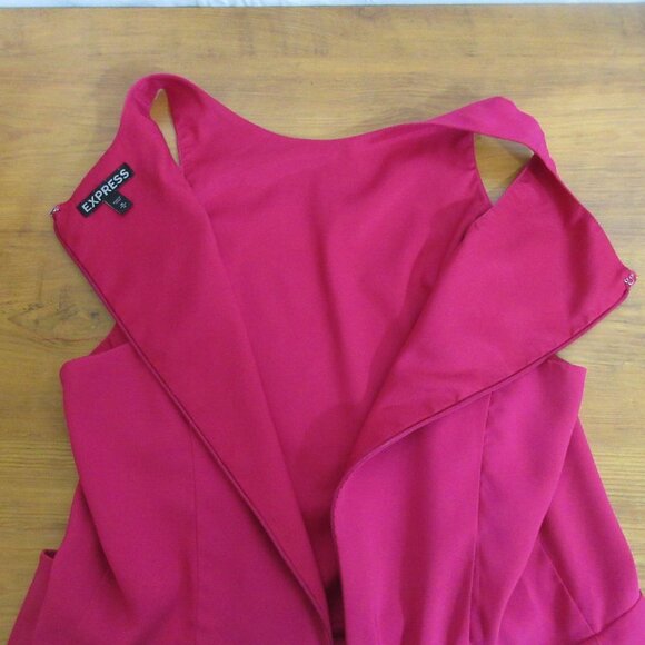 Express Womens Blouse Top Sz Medium Peplum Sleeveless Magenta Scoop Neck Zip - Picture 7 of 7